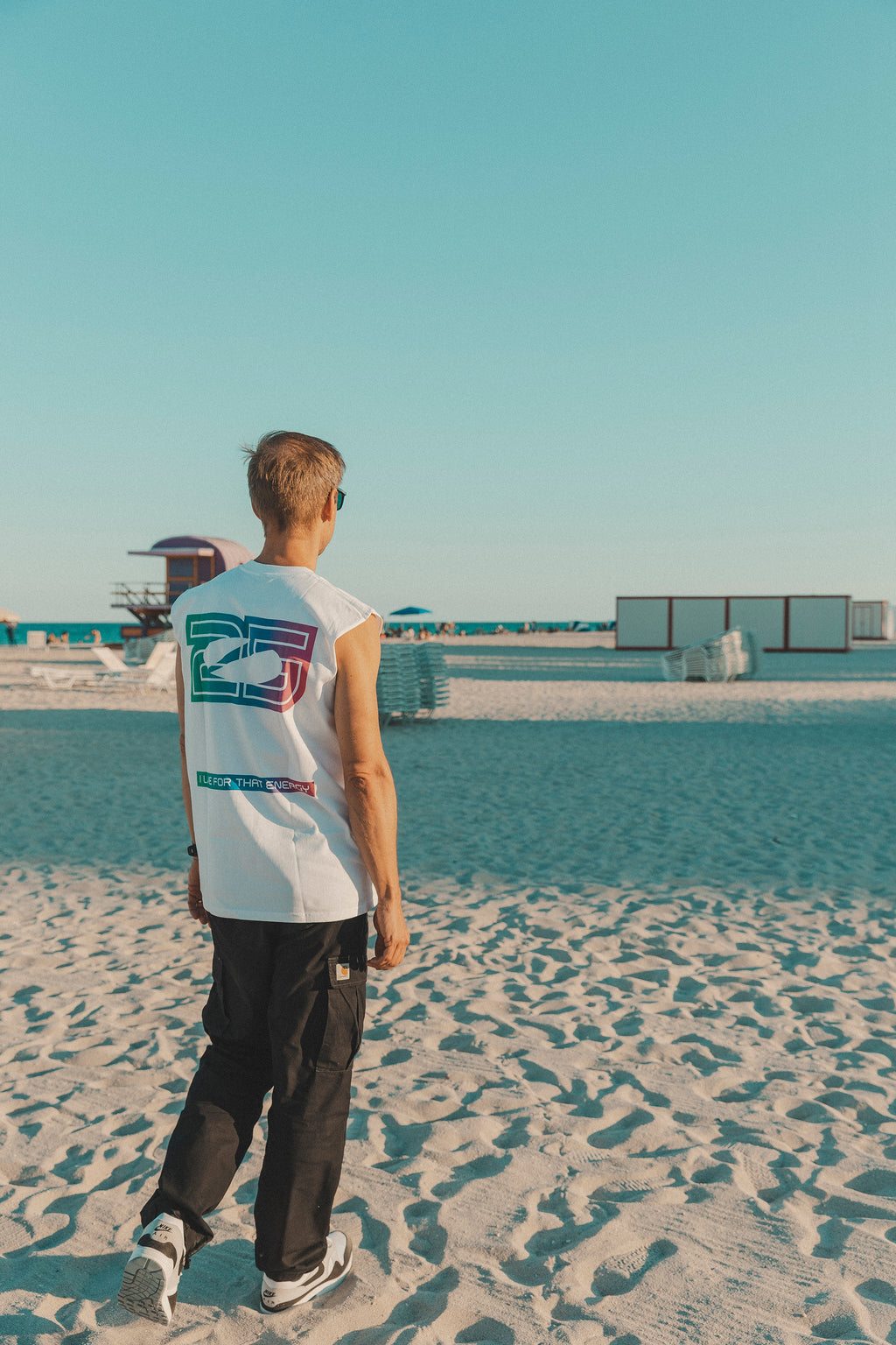 25 Years Celebration T-Shirt – I Live For That Energy